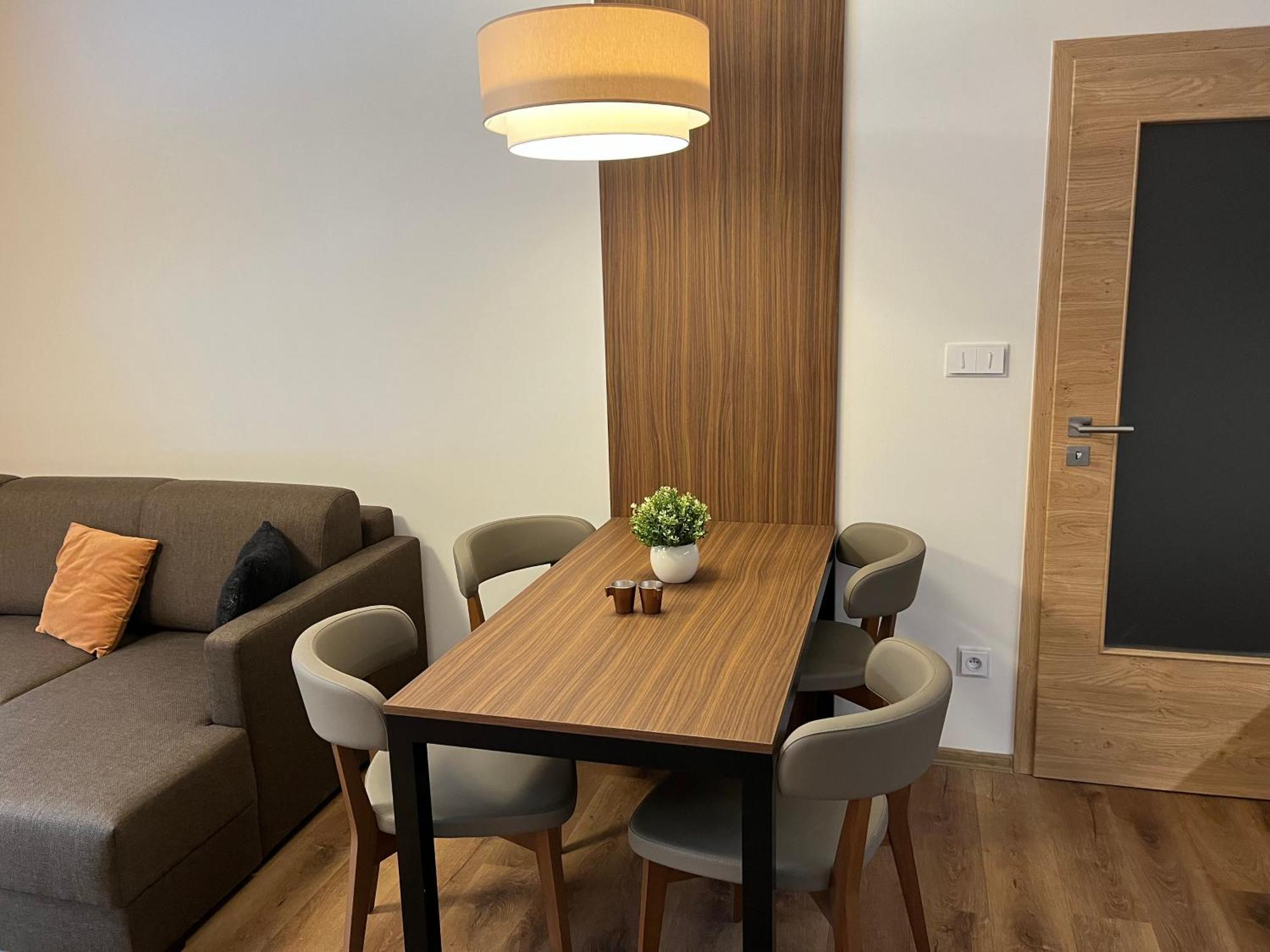 Apartman Hruska Černý Dŭl Ngoại thất bức ảnh