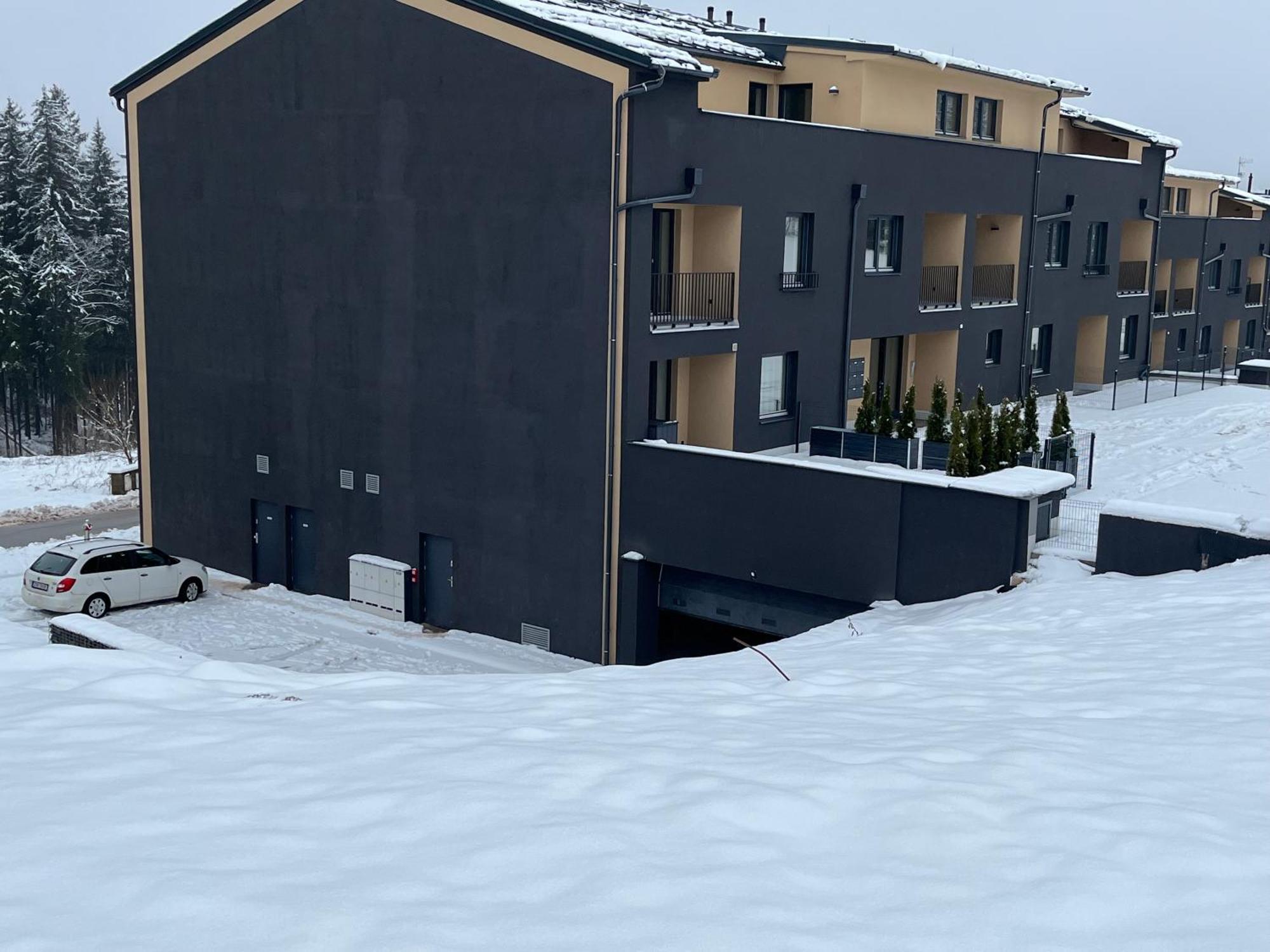 Apartman Hruska Černý Dŭl Ngoại thất bức ảnh