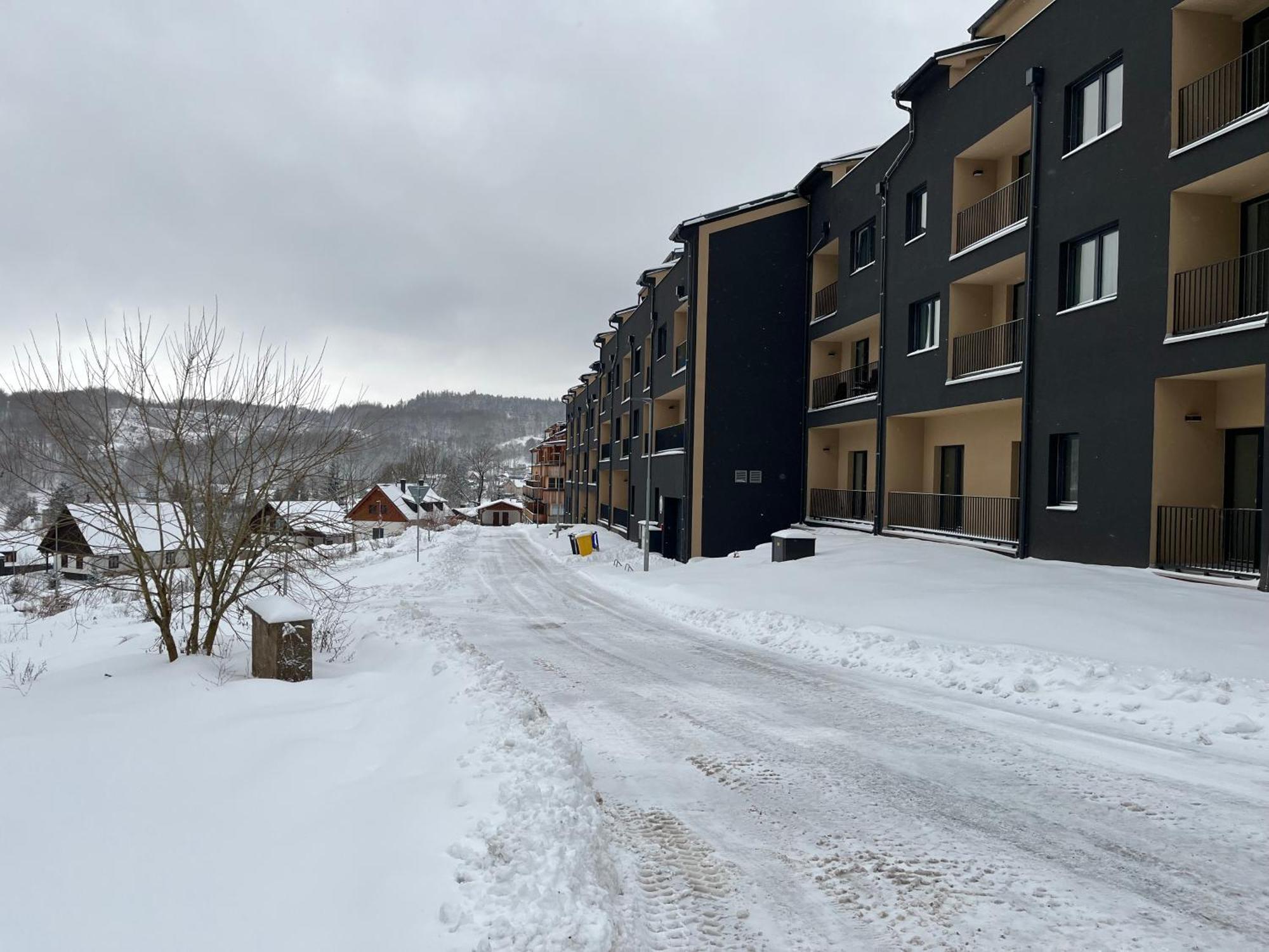Apartman Hruska Černý Dŭl Ngoại thất bức ảnh